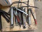 Grease guns 5