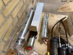 Grease guns 9