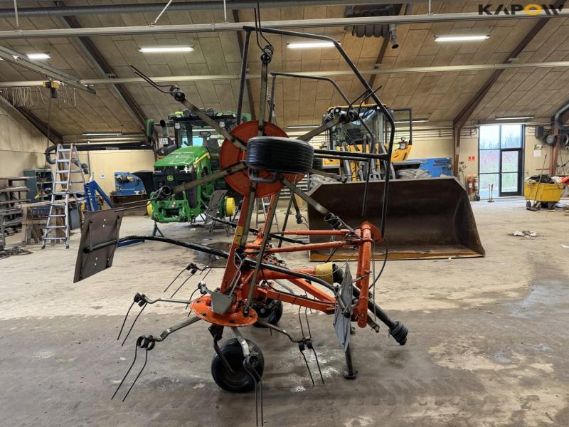 Fella H540D hydro hay tedder 4