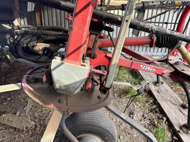 Fella TH 4204 DN rake 22