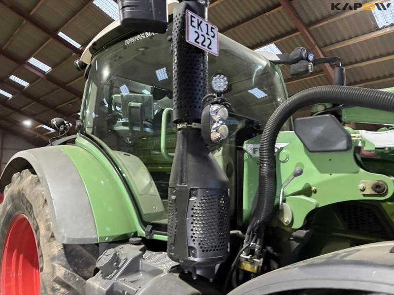 Fendt 516 Vario tractor with front loader 33