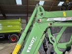 Fendt 516 Vario tractor with front loader 14