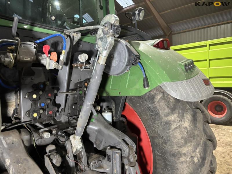 Fendt 724 Vario tractor 41