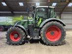 Fendt 724 Vario tractor 8