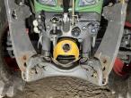 Fendt 724 Vario tractor 11