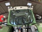 Fendt 724 Vario tractor 27