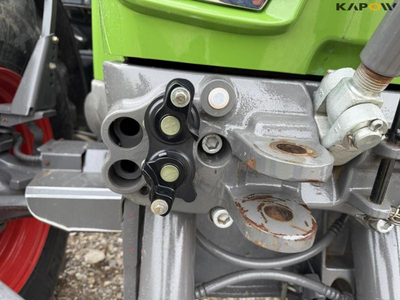 Fendt 828 vario tractor 16