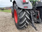 Fendt 828 vario tractor 94