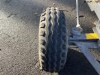 Fendt 9490X combine harvester with 35-foot header 108