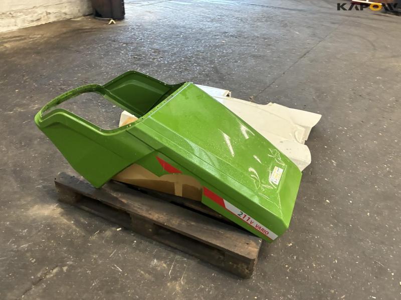 Fendt screens 4
