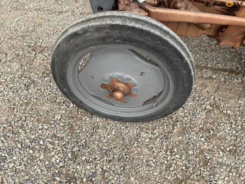 Ferguson 35 tractor 21