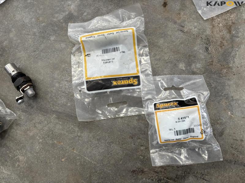 Ferguson spare parts - new 10