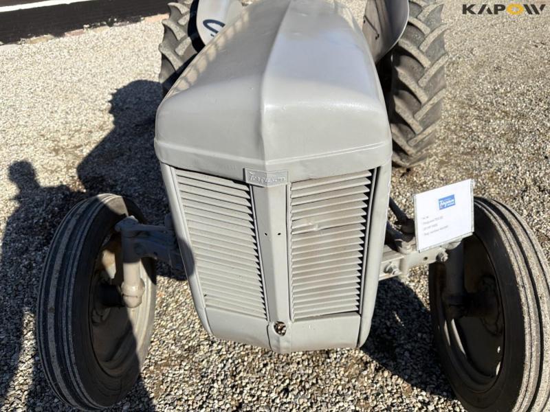 Ferguson TEA20 tractor 12