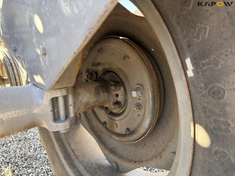 Ferguson TEA20 tractor 27