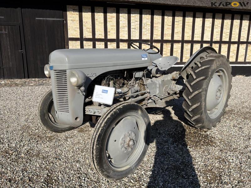 Ferguson TEA20 tractor 1