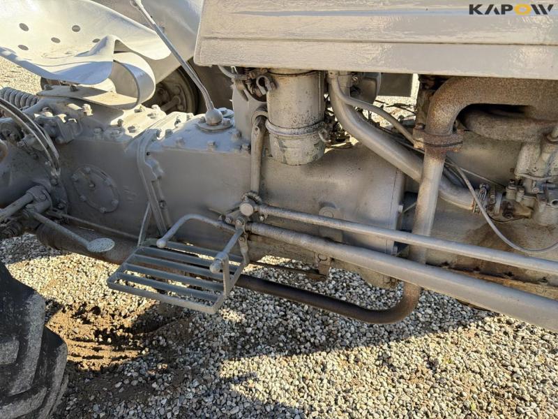 Ferguson TEA20 tractor 16