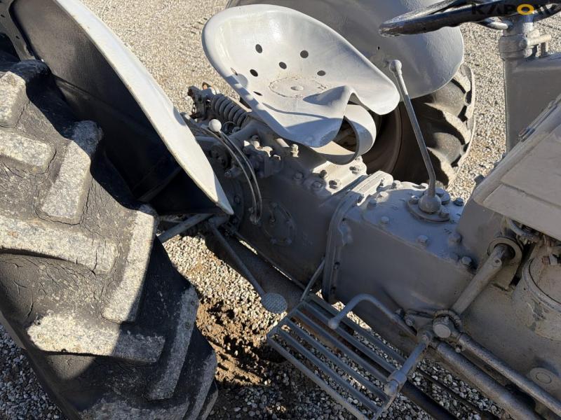 Ferguson TEA20 tractor 17