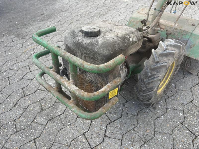 Ferrari tool carrier with cutter 9