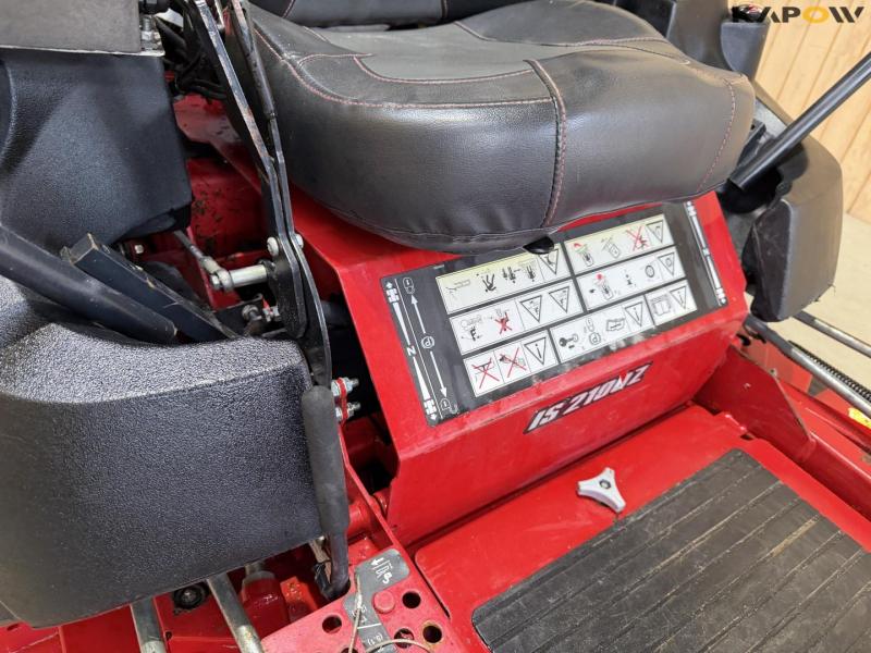Ferris IS 2100Z rero turn mower 13
