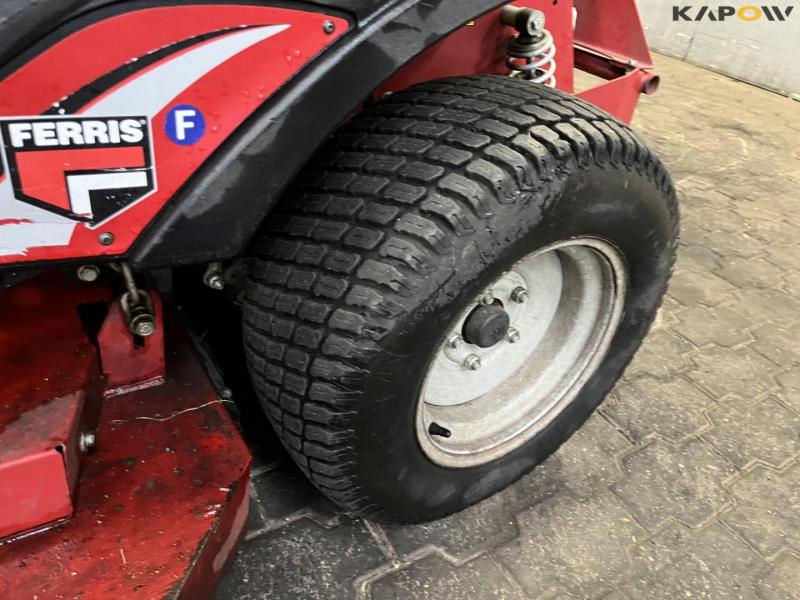 Ferris ISX800 lawn mower 10