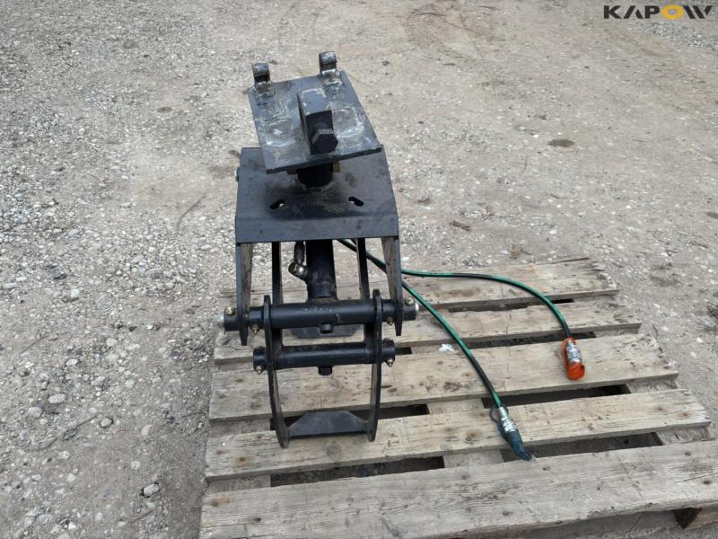 FHM ZD50 forestry grapple with mini excavator hitch 4