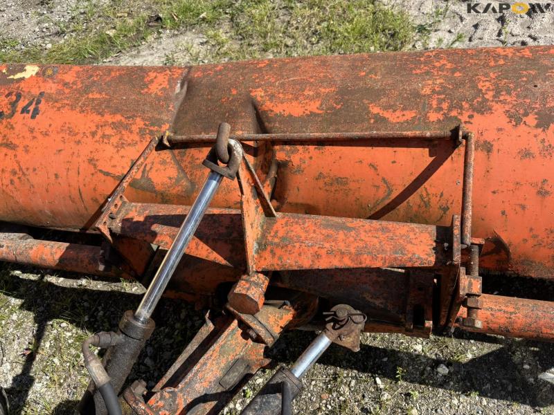 Fiat 250 N with broom 19