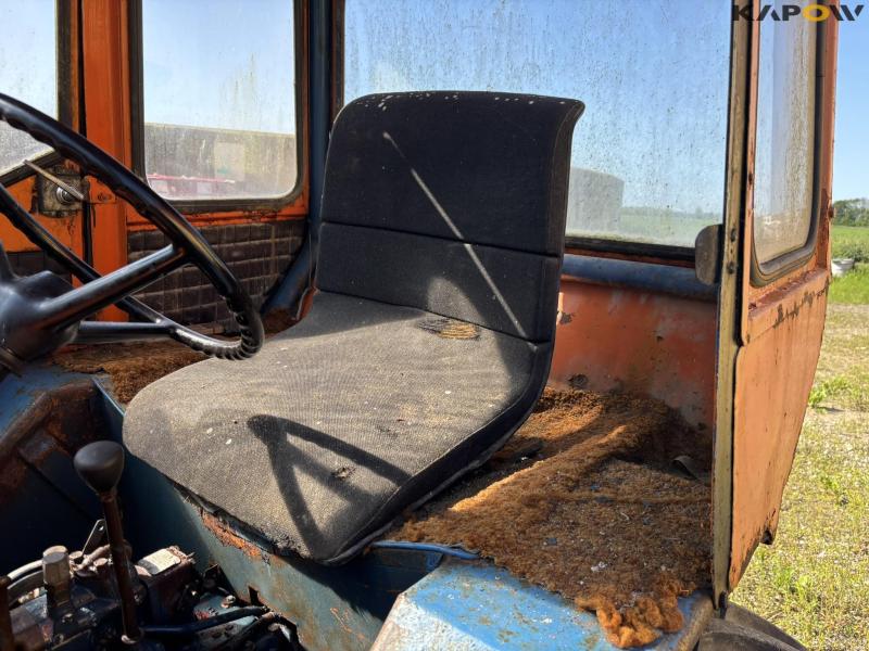 Fiat 250 N with broom 76