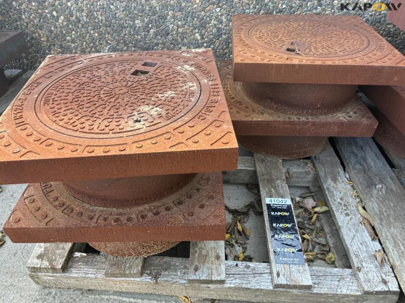 Square manhole frame with round cast iron covers 5