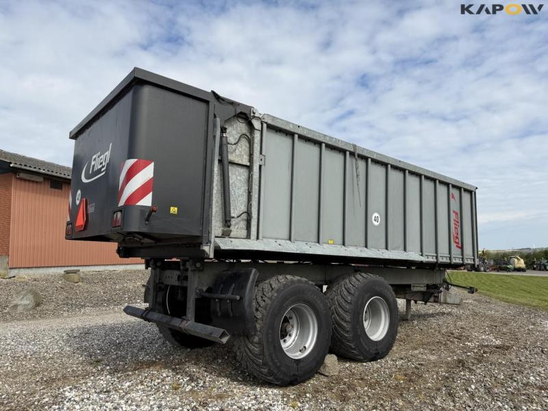Fliegl tipper truck 5