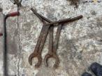 Tile/pipe pliers 10