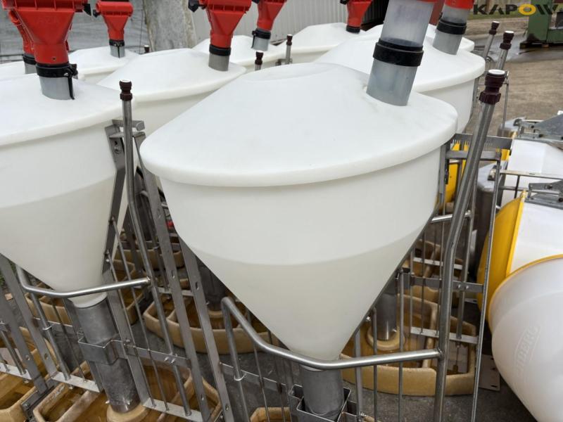 Automatic feeders - 10 pcs. 6
