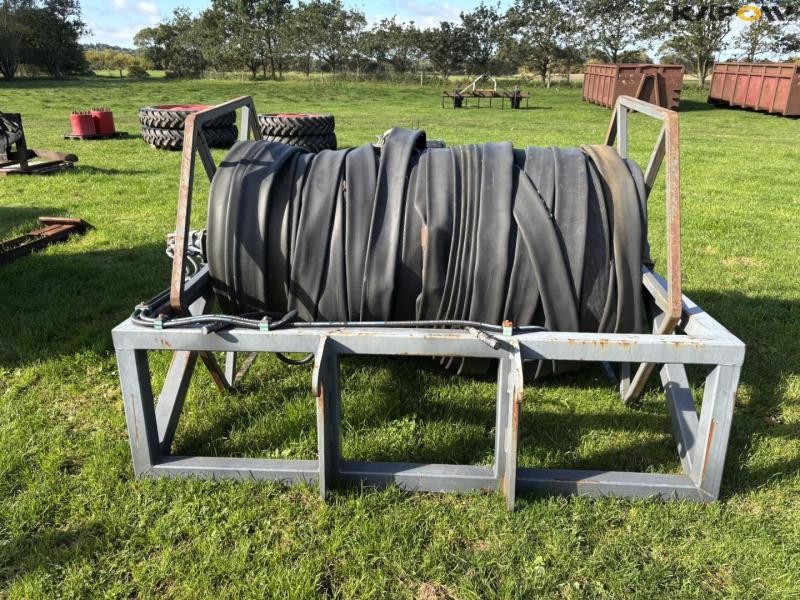 Hydraulic feed hose reel 2