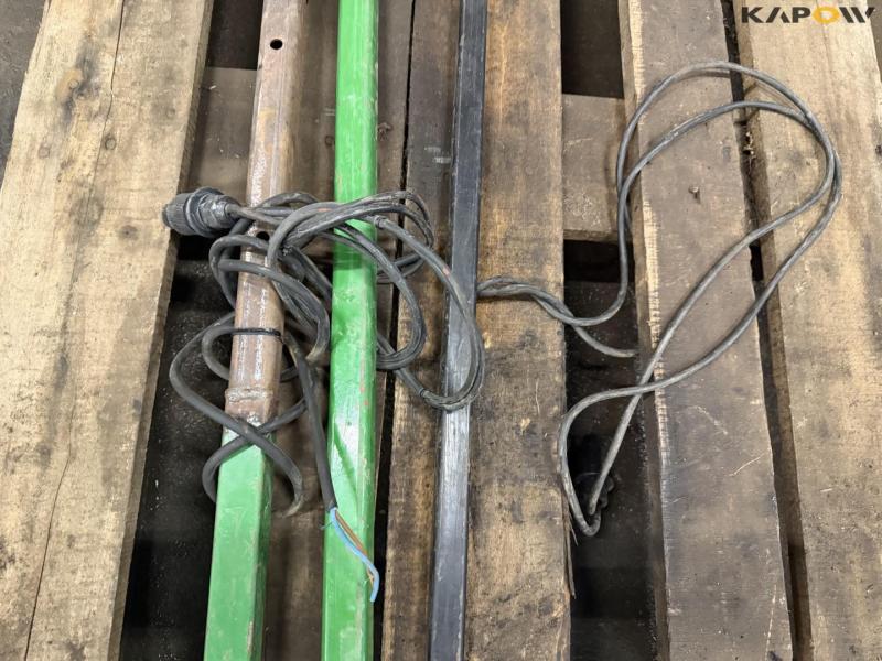 Front spacers for twin wheels 8