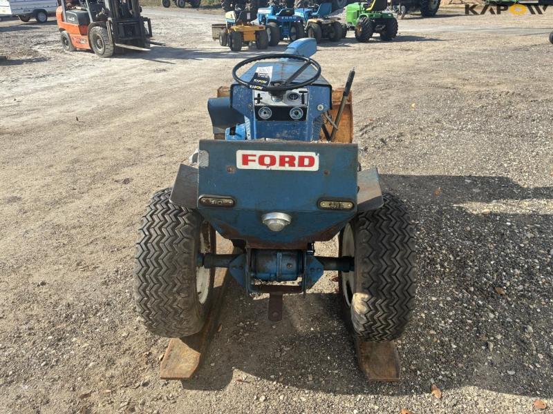 Ford 100 garden tractor 6