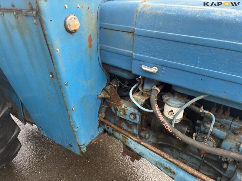 Ford 3000 tractor 13
