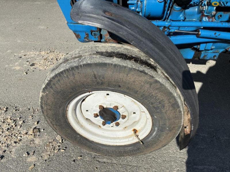 Ford 3600 tractor 11