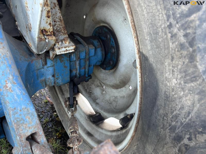Ford 5000 tractor 30