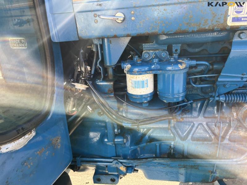 Ford 5610 Force II tractor 20