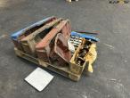 Ford oil pan and crankcase 30