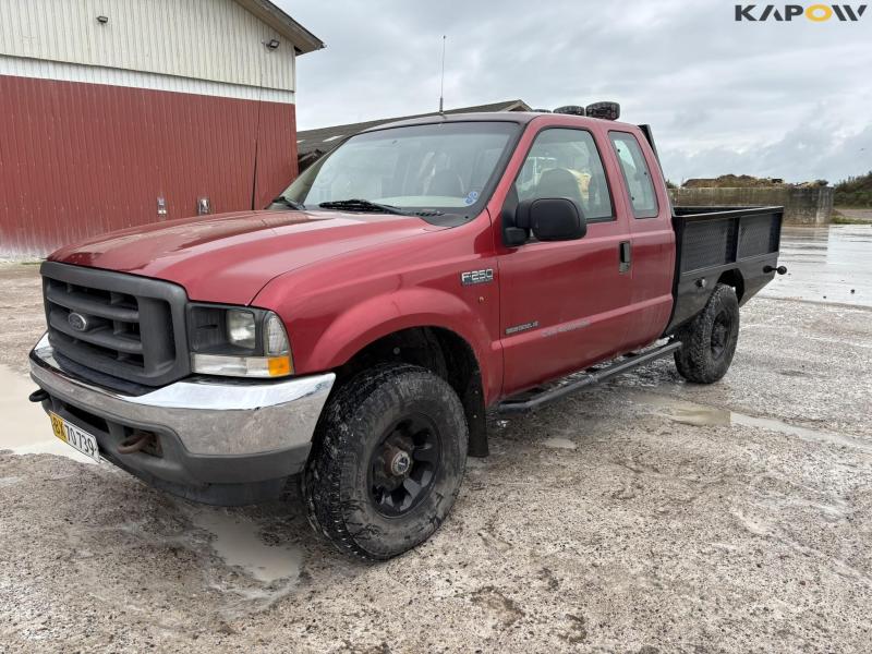 Ford F-250 XL Super Duty Pickup Diesel 1