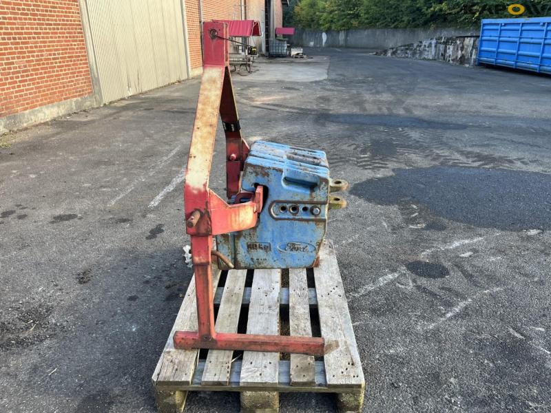 Ford front weight on HE-VA bracket 4
