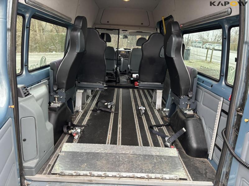 Ford Transit 120 T300 handicap bus 82