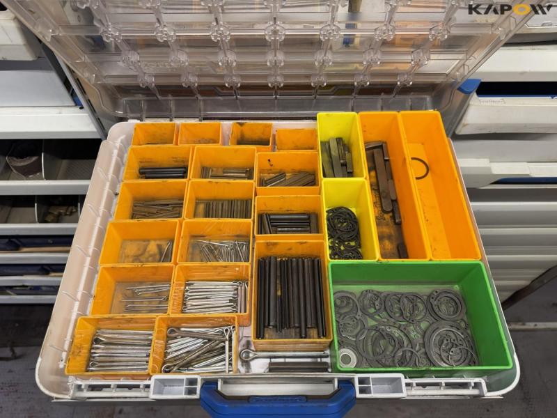 Ford Transit 2.2 Tdci with tools 38