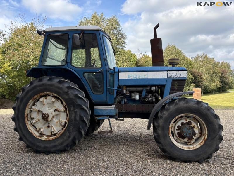Ford TW-10 tractor 4