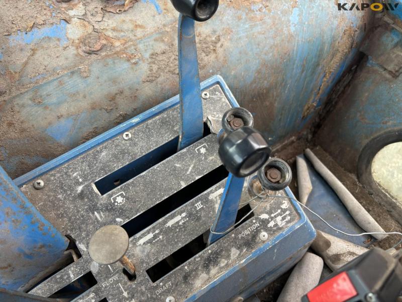 Ford TW-10 tractor 44