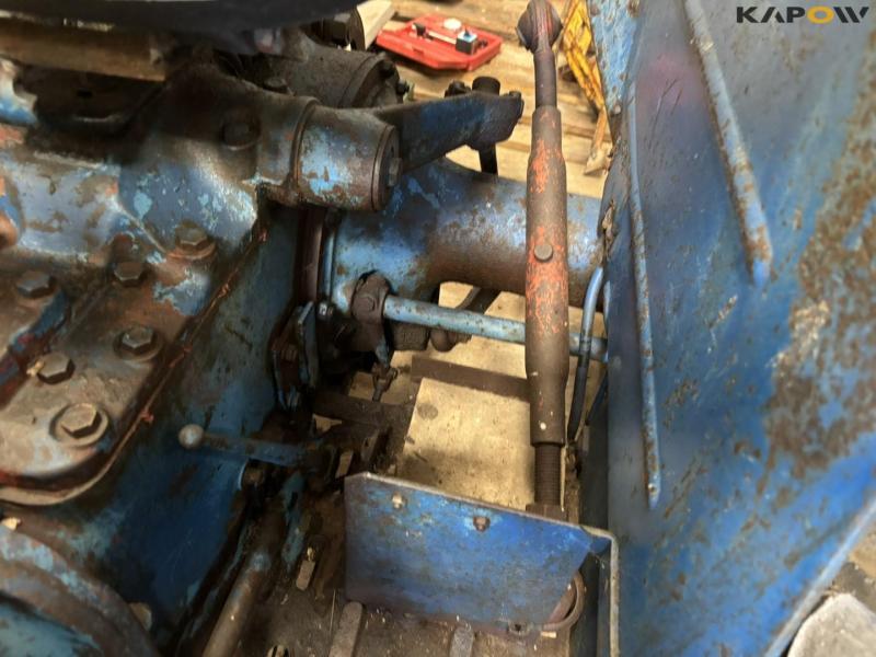 Fordson Dexta with front loader 40