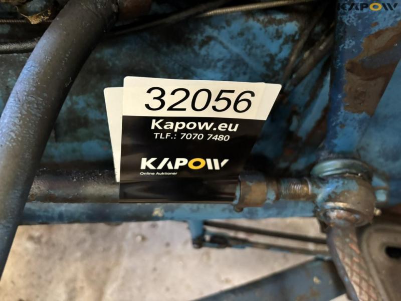 Fordson Dexta with front loader 65