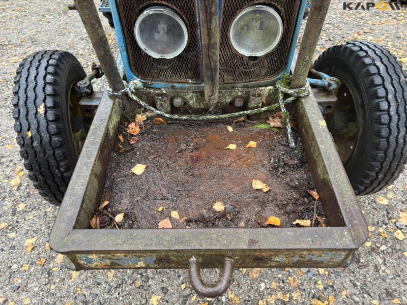 Fordson Super Major 2 WD tractor 10