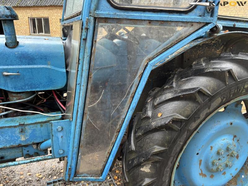 Fordson Super Major 2 WD tractor 42