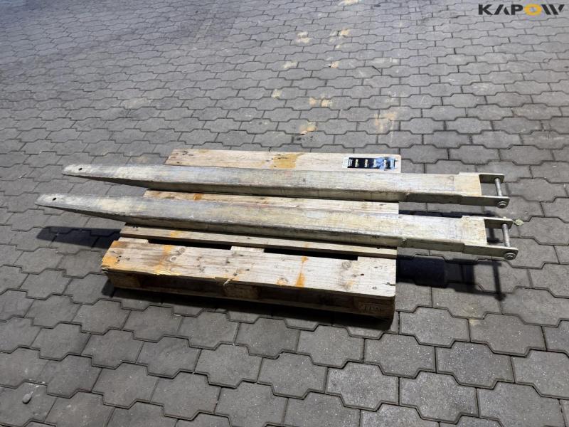 Extension forks 6